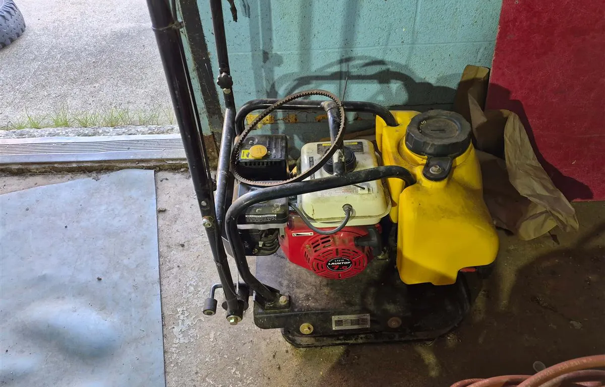 Truemax TM90 Plate Compactor
UNRESERVED
