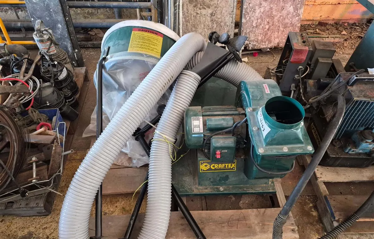Craftex 2 HP Dust Collector
UNRESERVED