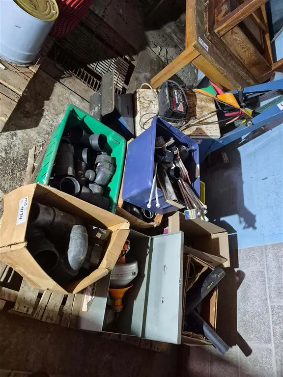 Assorted Plumbing Fittings and Supplies
UNRESERVED