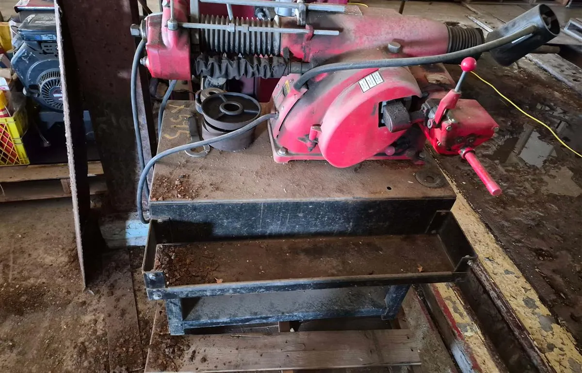 Snap-on EEBR312A Brake Lathe
UNRESERVED