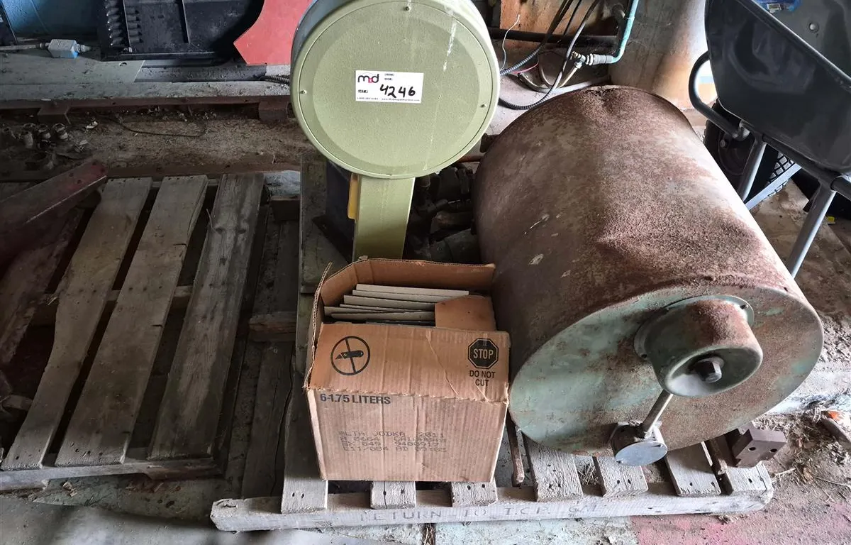 Accu-Weigh Mechanical Platform Scale
UNRESERVED