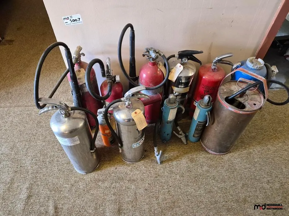 Assorted Portable Fire Extinguishers
UNRESERVED
