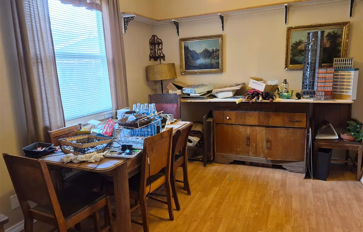 Household Contents and Furniture Assortment
UNRESERVED