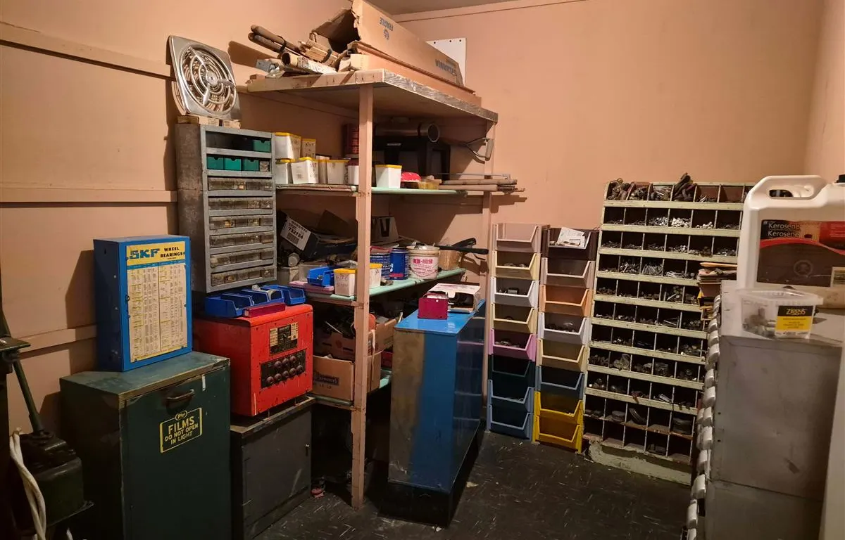 Assorted Shop Equipment, Parts and Storage
UNRESERVED