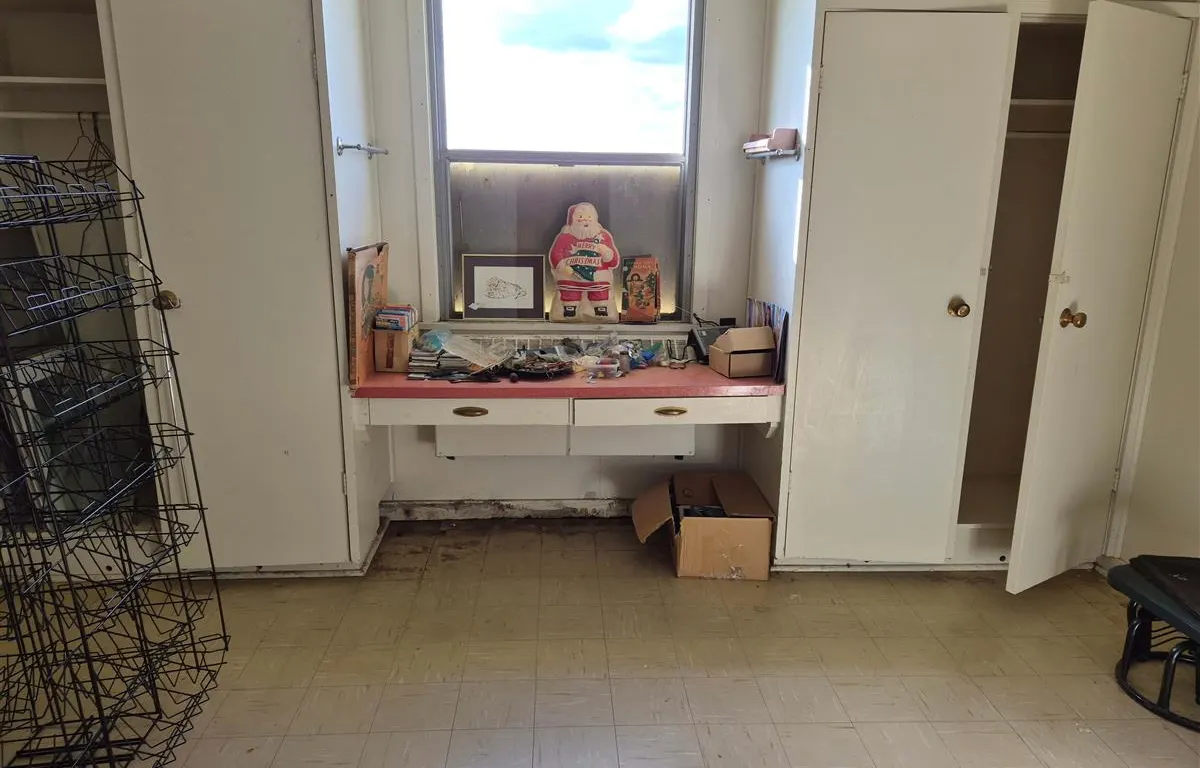 Assorted Household Furniture and Contents
UNRESERVED