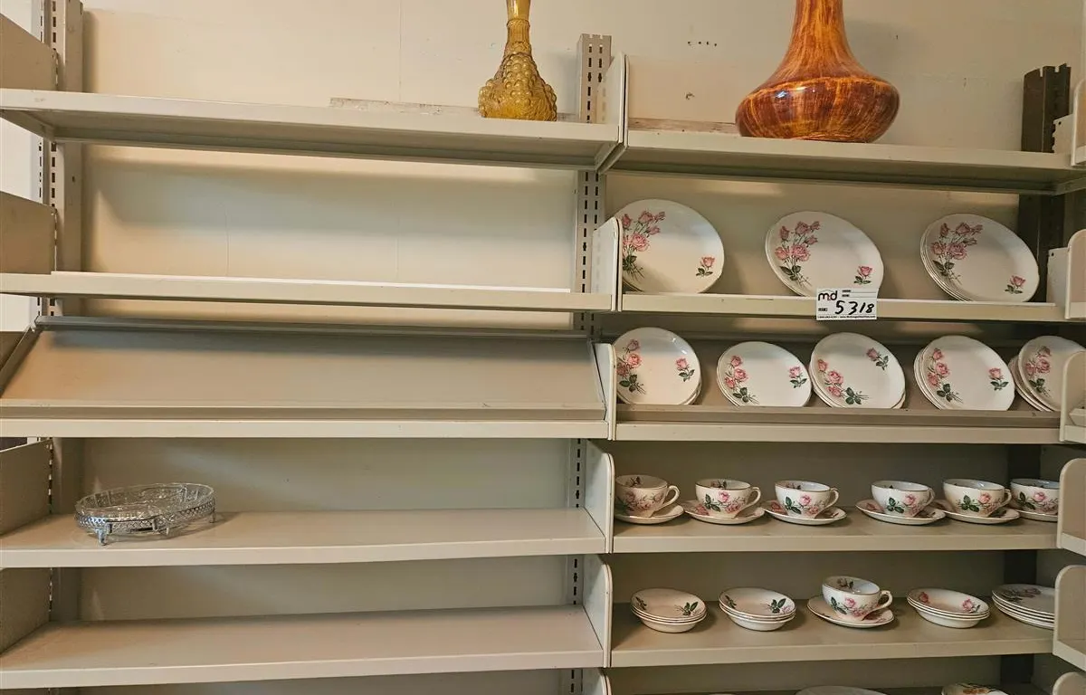 (6) Shelves of Rose Pattern China Dinnerware and Vases
UNRESERVED
