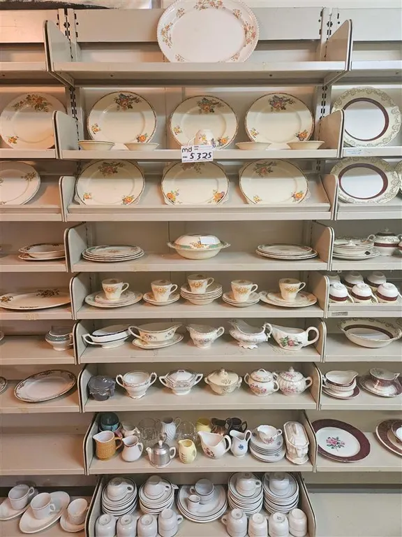 (9) Shelves of Assorted Vintage China Dinnerware
UNRESERVED