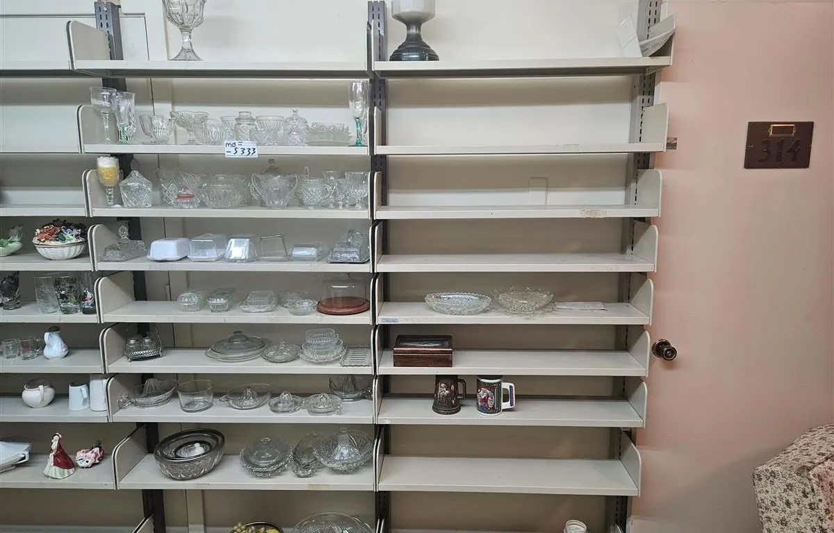 (14) Shelves of Assorted Pressed Glassware Collection
UNRESERVED