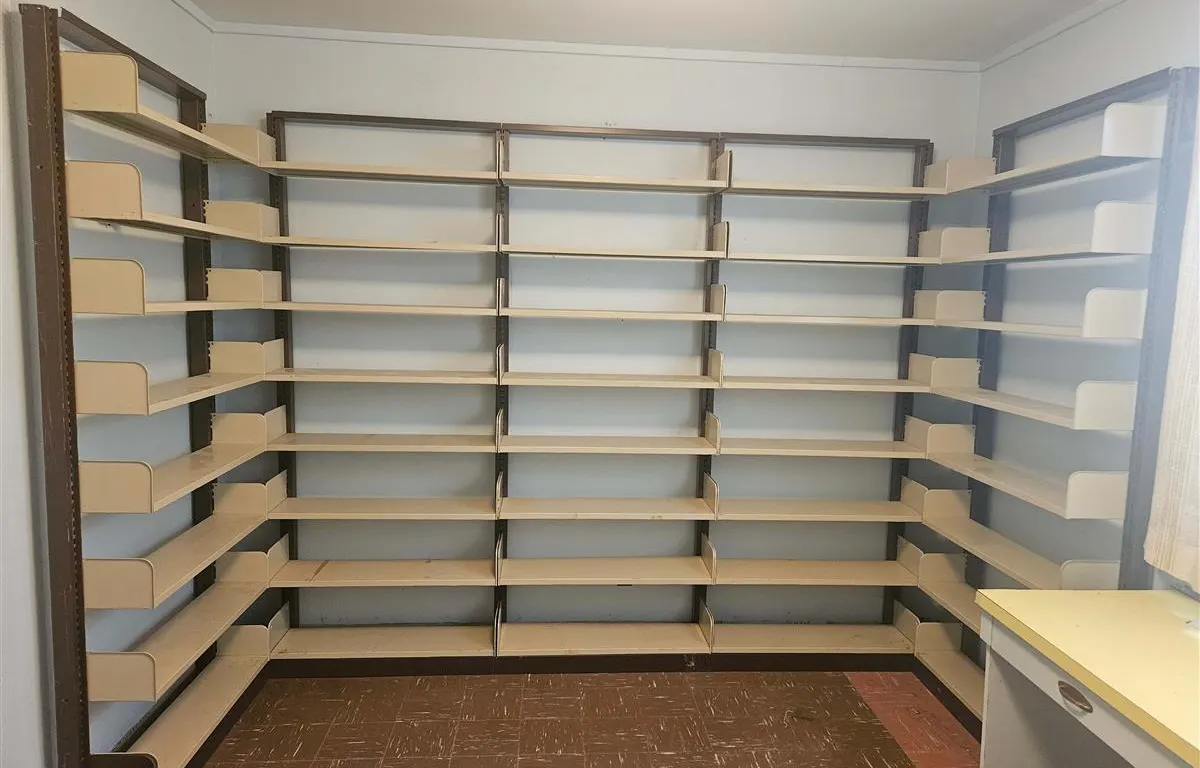 Metal Wall Shelving System
UNRESERVED
