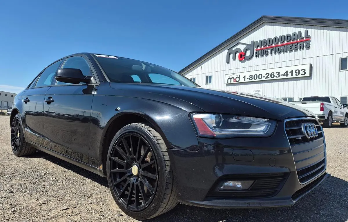 2013 Audi A4 2.0T Quattro Sedan