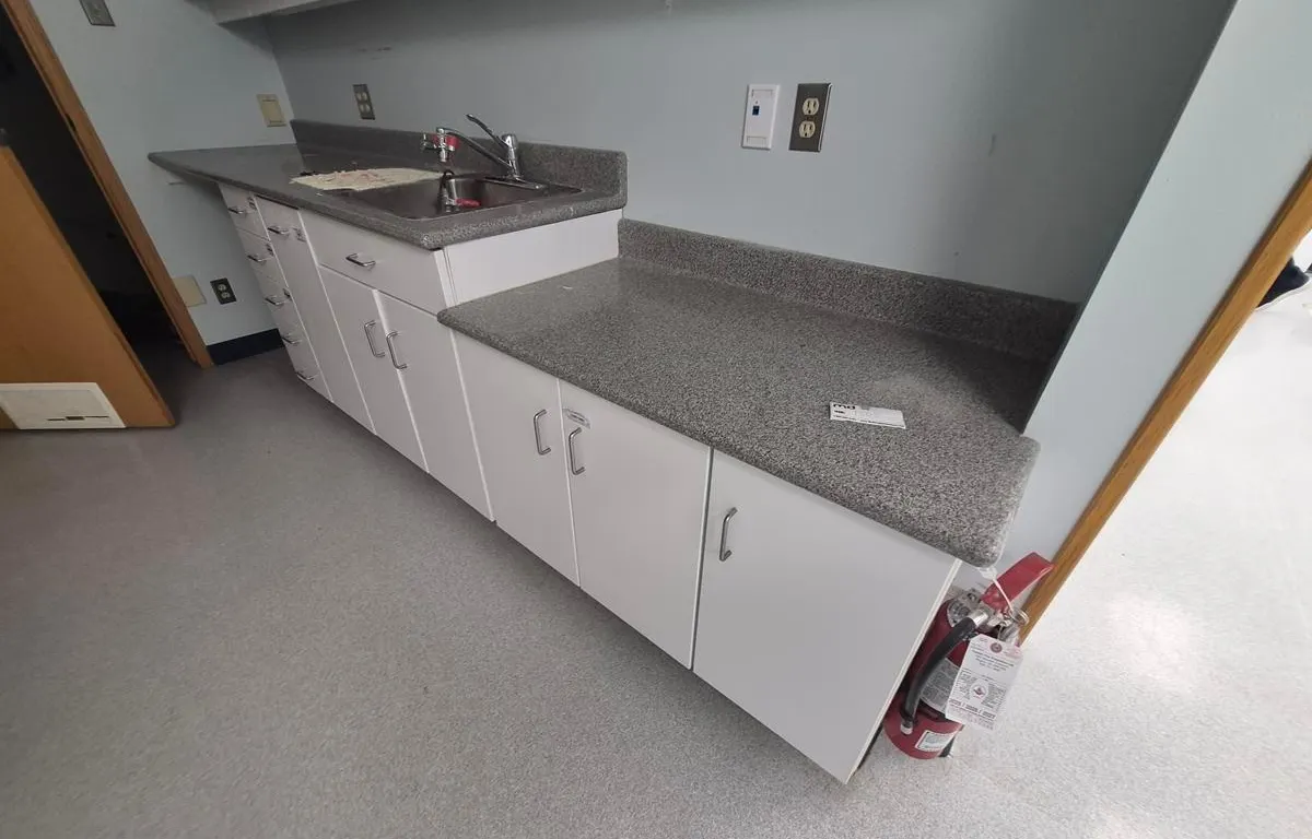 Cabinetry with Countertops and Sink
UNRESERVED