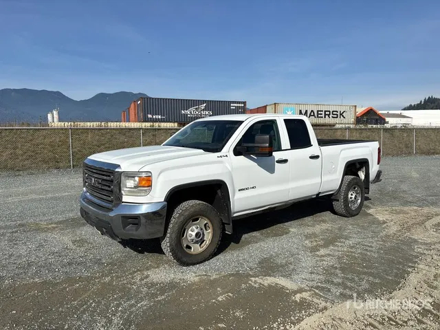 2019 GMC Sierra 2500HD 4x4 Extended Cab Pickup