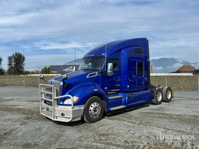 2020 Kenworth T680 6x4 T/A Sleeper Truck Tractor