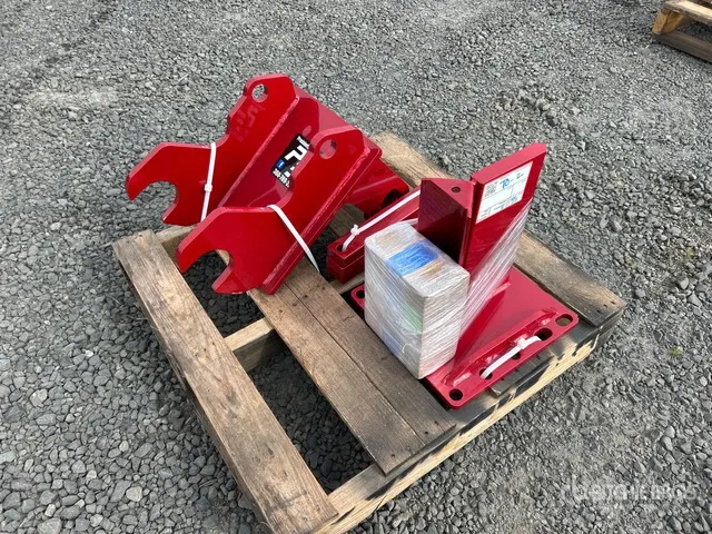 Precision Fabrication Excavator Firewood Splitter - Fits Kubota KX71, KX91, KX121, KX033, U35, KX040 (Unused)