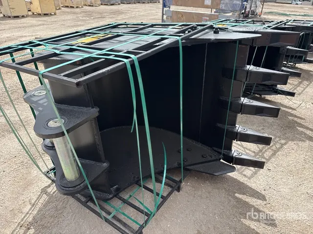 Trojan 42 in Digging Excavator Bucket - Fits 80mm Cat 320/321/323, Hyundai R210 Komatsu PC200/220, Deere 160/200/225 Kobelco SK210, Case 210/225, Doos