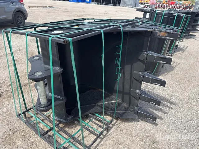 Trojan 42 in Digging Excavator Bucket - Fits 65mm Cat 311/312/313/314 Kobelco 140 Deere/Hitachi ZX120/135 Case 130/135, Doosan DX140 (Unused)
