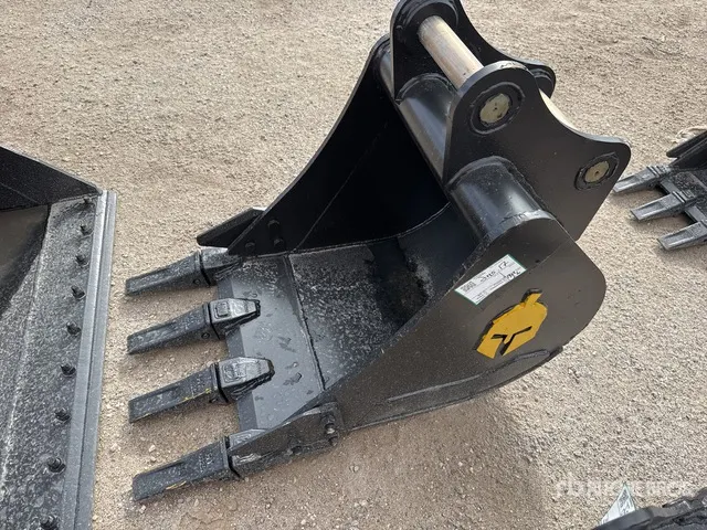 Trojan 24 in Digging Excavator Bucket - Fits 50mm Cat 307/308, Komatsu PC78/88 Deere/Hitachi 75/85 Case, New Holland, Kobelco SK80 Bobcat E80 (Unused)