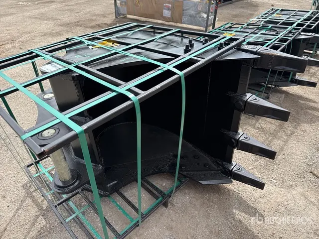 Trojan 36 in Digging Excavator Bucket - Fits 65mm Cat 311/312/313/314 Kobelco 140 Deere/Hitachi ZX120/135 Case 130/135, Doosan DX140 (Unused)