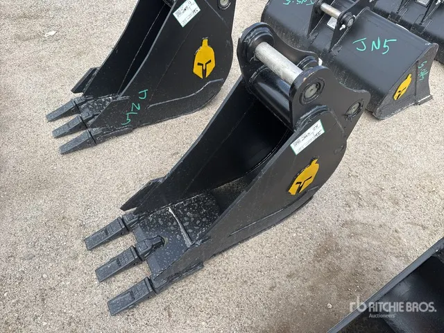 Trojan 12 in Digging Excavator Bucket - Fits 45mm Cat 303, 303.5, 304 Case, New Holland, Kobelco SK35 Deere/Hitachi 35D/G (Unused)