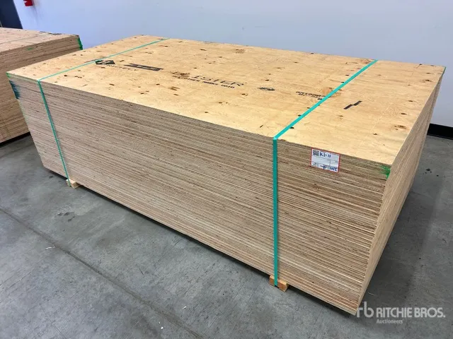 Quantity of (40) 3/4 in 4x8 CSP/DFP No Stamp Plywood (Unused)