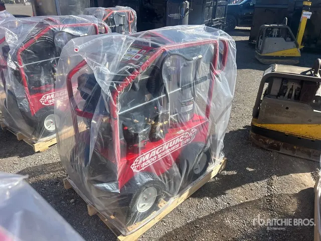 Easy-Kleen Magnum Gold 4000 Pressure Washer (Unused)