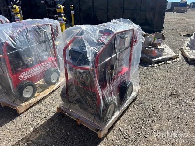Easy-Kleen Pressure Washer (Unused)