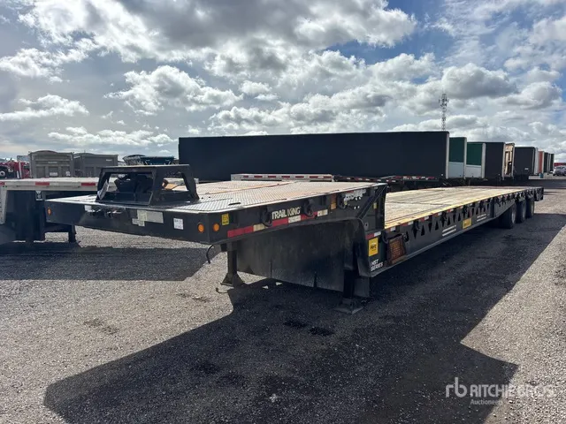 2016 Trail King 53 ft Tri/A Hydraulic Tail Trailer