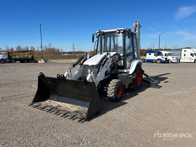2025 Bobcat B760 4x4 Backhoe Loader