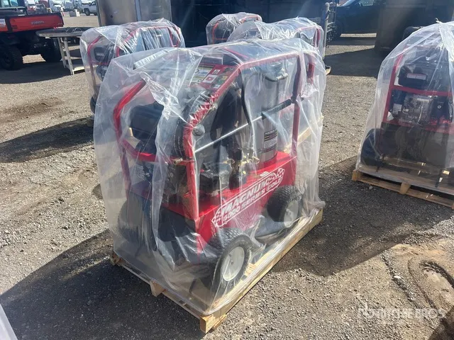 Easy-Kleen Magnum Gold 4000 Pressure Washer (Unused)