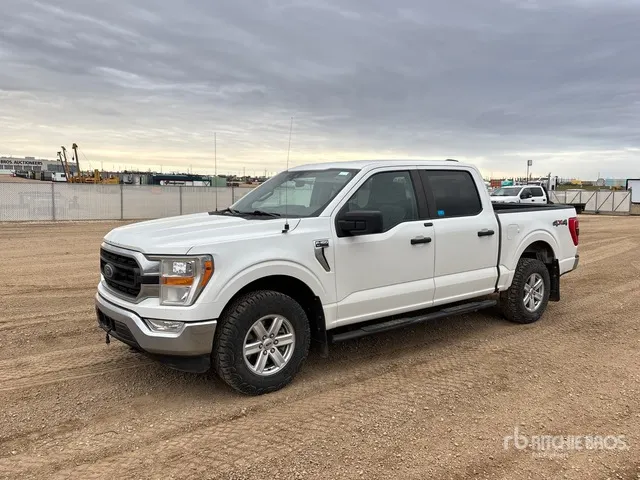 2021 Ford F-150 XLT 4x4 Crew Cab Pickup