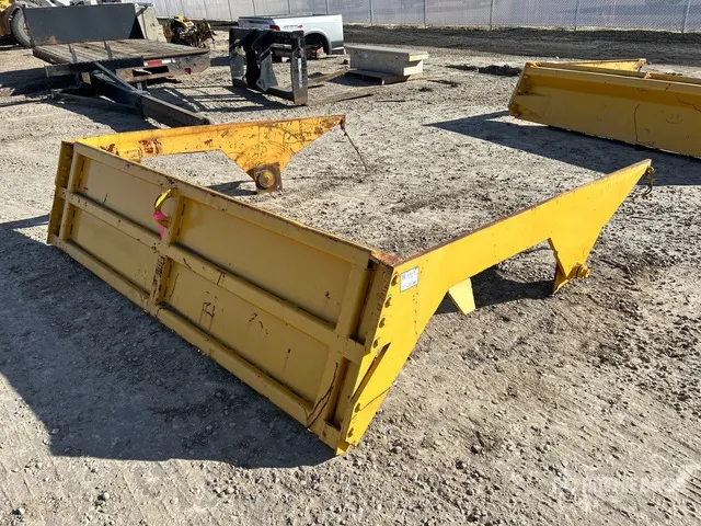 Rock Truck Tail Gate