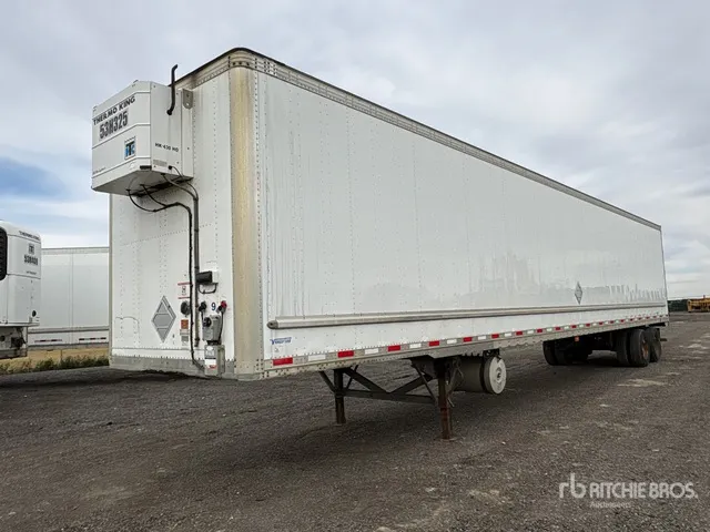 2013 Vanguard 53 ft T/A Heated Van Trailer