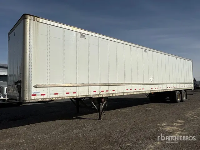 2015 Vanguard 53 ft T/A Van Trailer