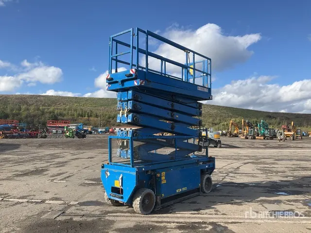 2015 Haulotte N-165EL12 Electric Scissor Lift