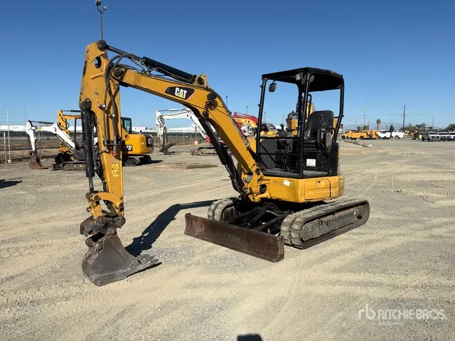 2017 Cat 303.5E2 Mini Excavator