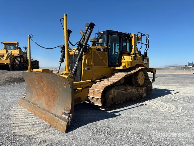 Cat D6T XL Crawler Dozer