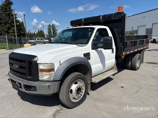 2008 Ford F-450 XL 4x2 Dump Truck