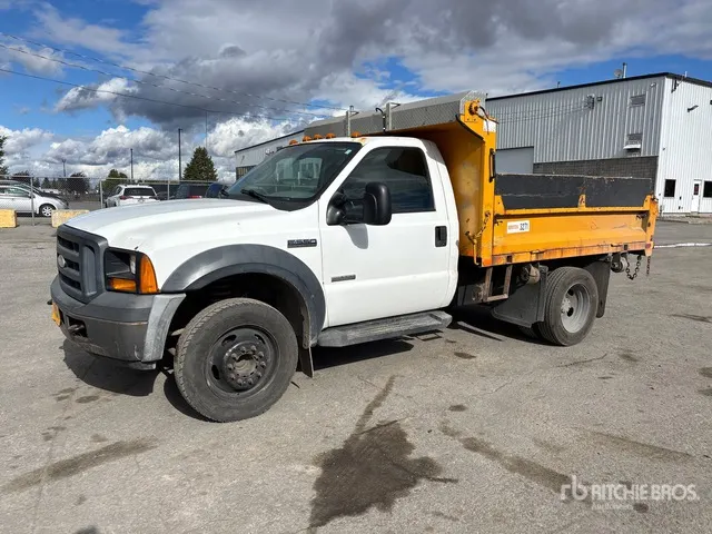 2007 Ford F-550 4x2 Dump Truck