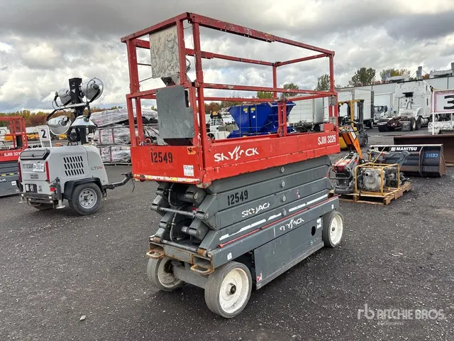 2018 Skyjack SJIII3226 Electric Scissor Lift