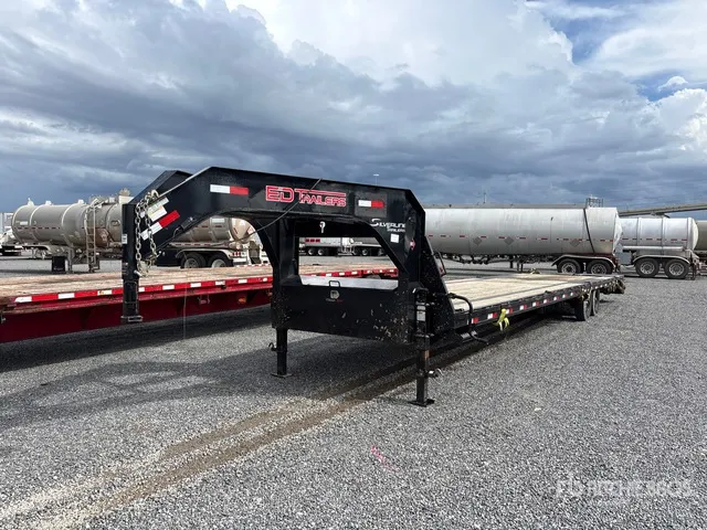 2026 Silverline FD1024027MR-GNS 40 ft T/A Equipment Trailer
