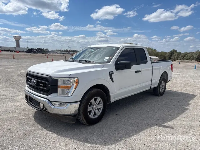 2021 Ford F-150 4x2 Extended Cab Pickup
