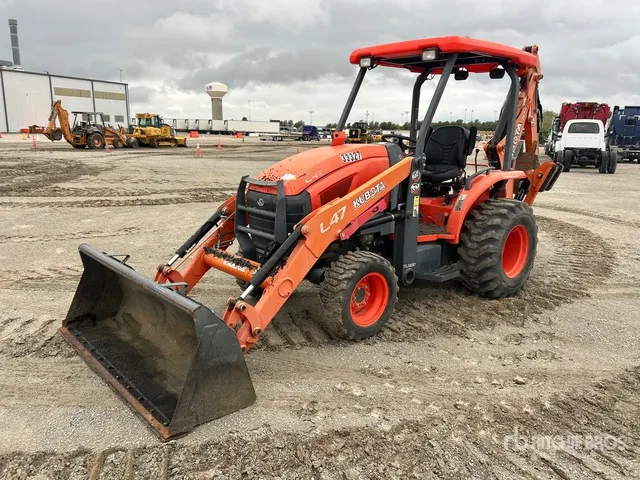 2016 Kubota L47 4x4 Backhoe Loader
