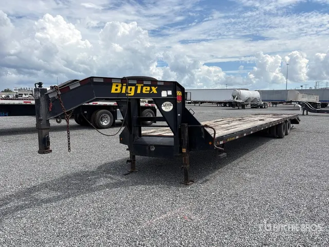 2018 Big Tex 22GN-35BK+5MR 40 ft T/A Gooseneck Equipment Trailer