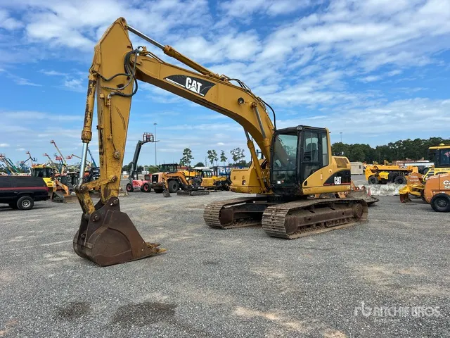 2005 Cat 320C Tracked Excavator