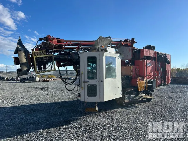 Sandvik DR560 Crawler Mounted Blasthole Drill