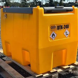 Klamel 240 with Pump Fuel Tank