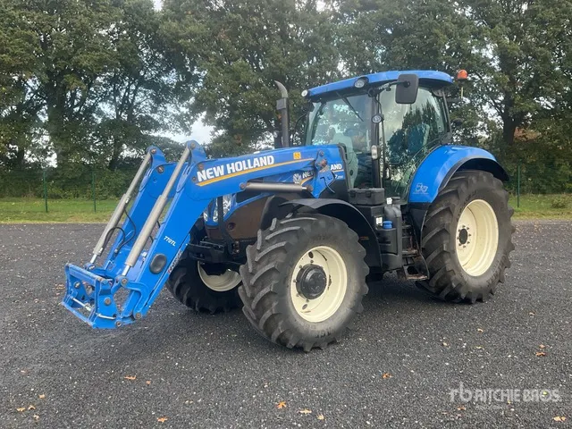 2014 New Holland T7.200 Auto Command 4WD Tractor