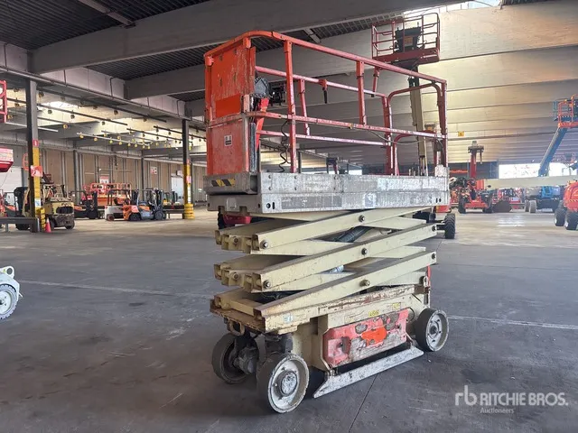 2014 JLG 2030ES Electric Scissor Lift