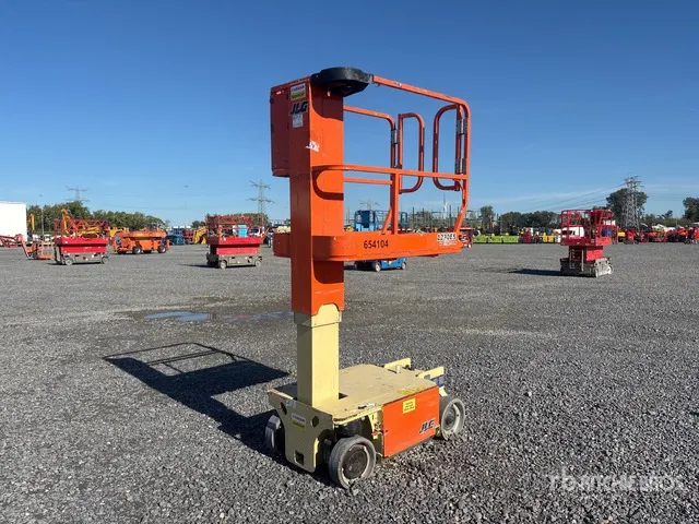 2016 JLG 1230ES Vertical Mast Lift