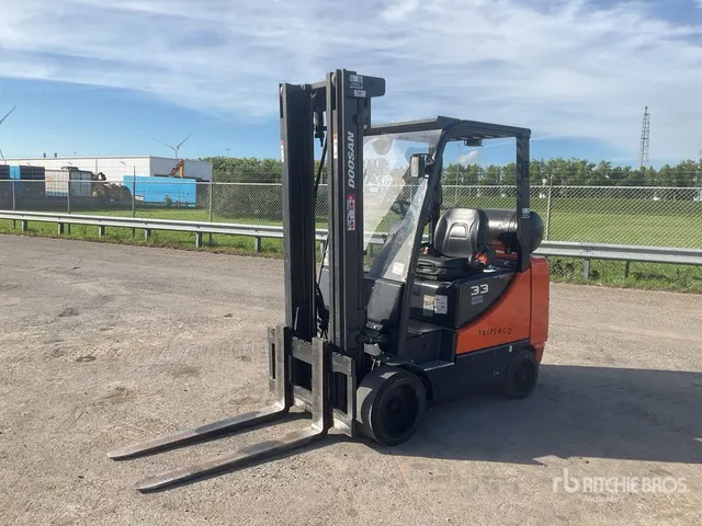 2016 Doosan GC33P-5 Forklift